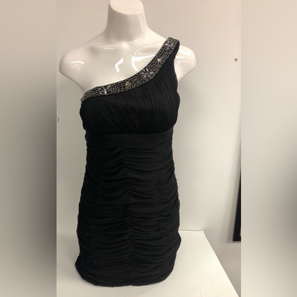 SCARLETT NITE ONE SHOULDER COCKTAIL DRESS IN SIZE 8 - Picture 2 of 12